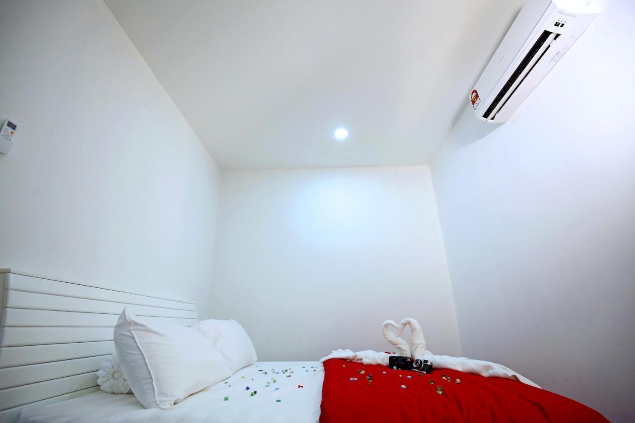 Stay At Jacks Melaka ภายนอก รูปภาพ